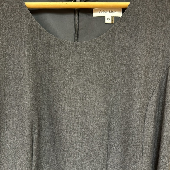 NWOT, Calvin Klein- never worn sheath dress. - Picture 4 of 6